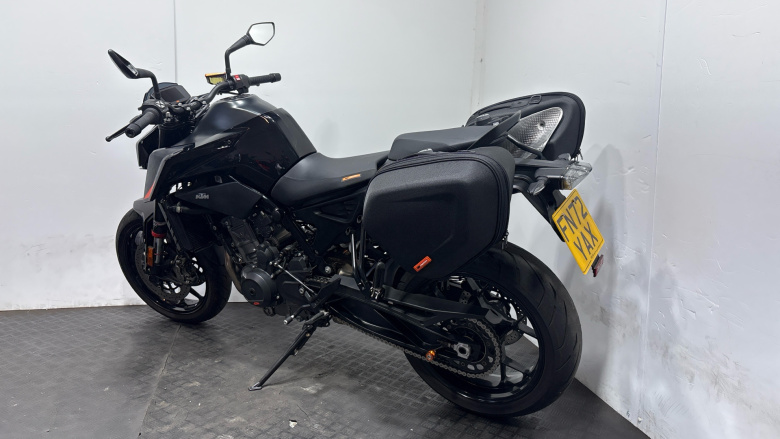 Ktm Duke 890 Duke (22MY)